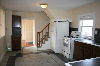 27 Dan St, Warwick, RI 02889 - photo 4