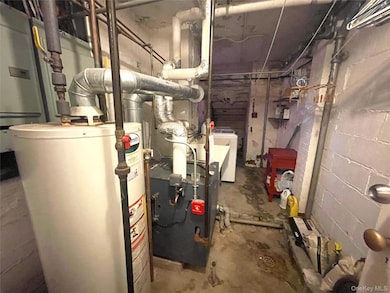 1194 Lydig Ave, Bronx, NY 10461 - photo 6