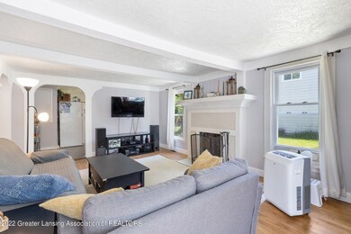 1014 Clark Rd, Lansing, MI 48917 - photo 4