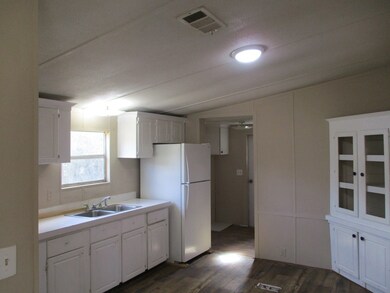 509 Moriah Noel Dr, Resaca, GA 30735 - photo 6