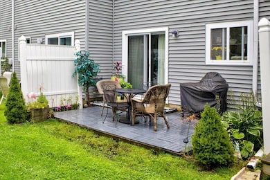 A5 Grandview Dr, South Burlington, VT 05403 - photo 6