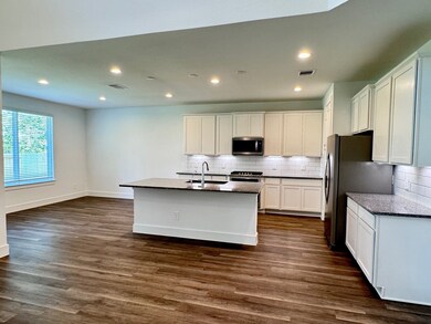 13658 Balanced Rock Dr, Conroe, TX 77384 - photo 7