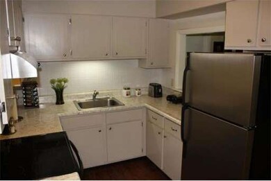 64 Jacqueline Rd unit 10, Waltham, MA 02452 - photo 5