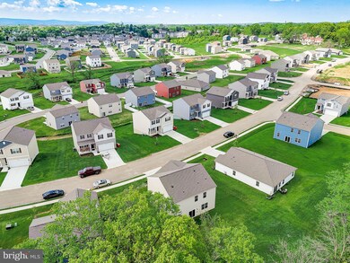 125 Gatehouse Place, Charles Town, WV 25414 - photo 2