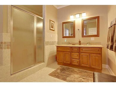 Master Bath/Spa. Huge 11x14 Master bath has double