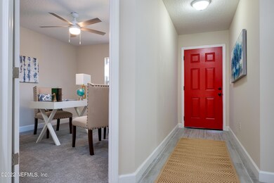 1210 Pangola Dr, Jacksonville, FL 32205 - photo 6