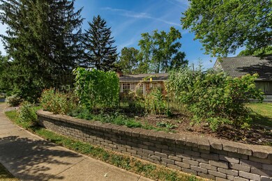 1371 Bryson Rd, Columbus, OH 43224 - photo 4