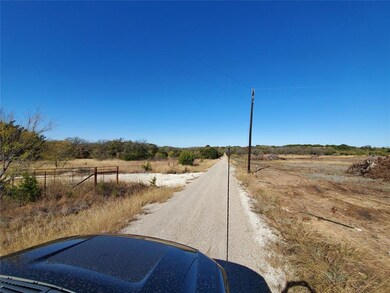 2611 Boyd Rd, Granbury, TX 76049 - photo 6