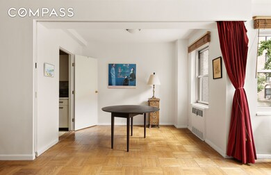 The Brevoort at 11 Fifth Avenue unit 3R, New York, NY 10003 - photo 4