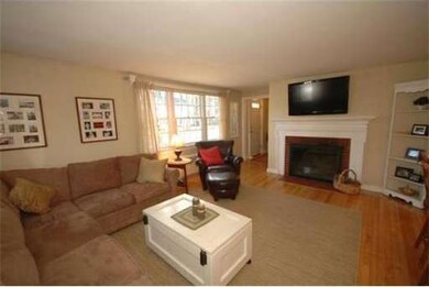 10 Henderson Ave, Andover, MA 01810 - photo 3
