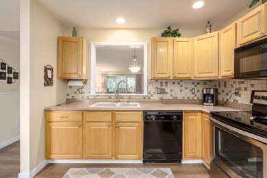 Crestwood_Dr_104_BattleCreek_49015-6