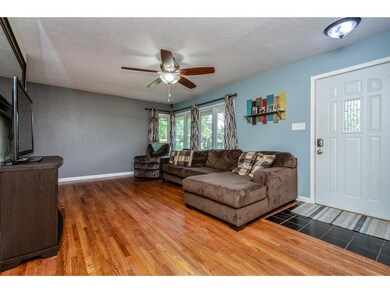 3304 Aurora Ave, Des Moines, IA 50310 - photo 4