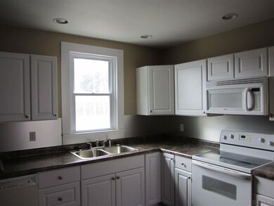 338 W 4th St, Auburn, IN 46706 - photo 5