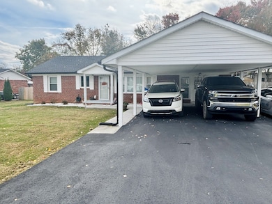 709 Cill St, Smithville, TN 37166 - photo 2