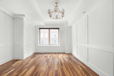 Trump Parc unit 11LM, New York, NY 10019 - photo 4