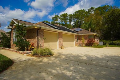3 Car Garage