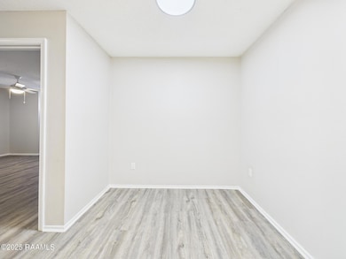 CAM04246G0-PR0173-STILL007