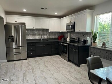 2321 N 47th Dr, Phoenix, AZ 85035 - photo 2