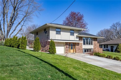 754 34th St, West Des Moines, IA 50265 - photo 3