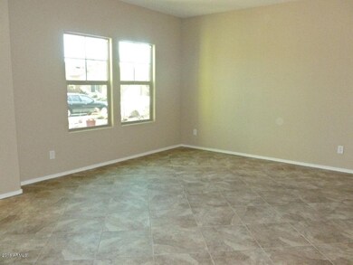 Sebring10904+fam+room+1