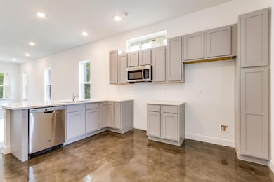 Halifax-A Kitchen Wide 1825 Hubbard St.