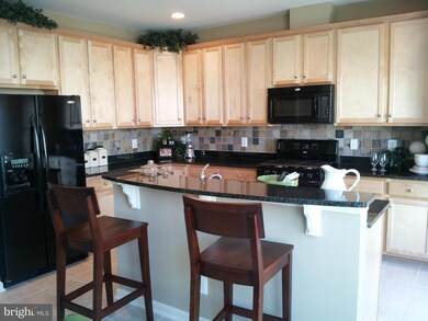 43612 Mckay Terrace, Chantilly, VA 20152 - photo 2