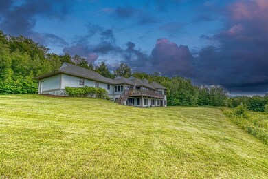 108 Ledgeside Ln, Plymouth, NH 03264 - photo 2