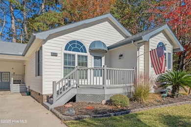 482 Pepper Breeze Ave SW, Calabash, NC 28467 - photo 3