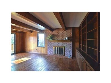 Den/Family/Great Room. Cozy Family Room Features 1
