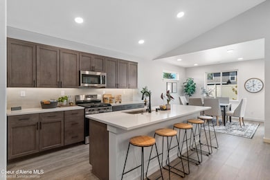 Orchard CM - Kitchen & Dining