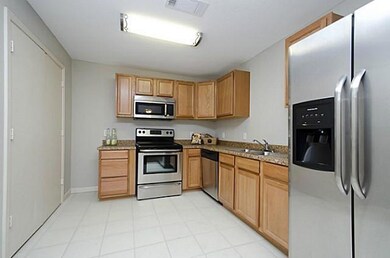 524 Hurstview Dr, Hurst, TX 76053 - photo 6