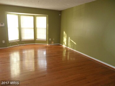 20509 Lowfield Dr, Germantown, MD 20874 - photo 3