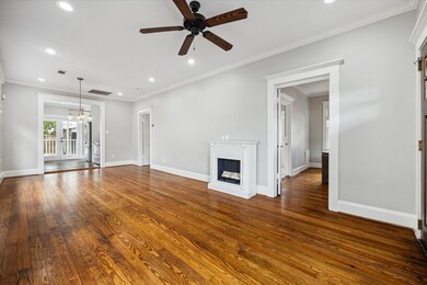 513 Northwood St unit C, Houston, TX 77009 - photo 4