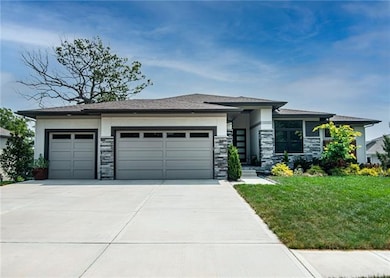 4607 Mund Rd, Shawnee, KS 66218 - photo 2