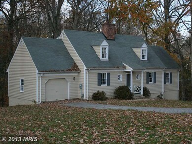 7120 Saunders Ct, Bethesda, MD 20817 - photo 2