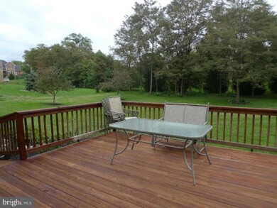 11037 Sani Ln, Hagerstown, MD 21742 - photo 5