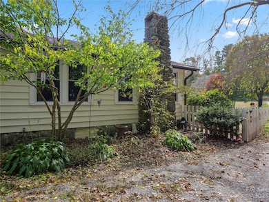 529 Hyder Allen Ln, Hendersonville, NC 28792 - photo 5