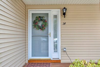 14 Acorn Ave, Fitchburg, MA 01420 - photo 3