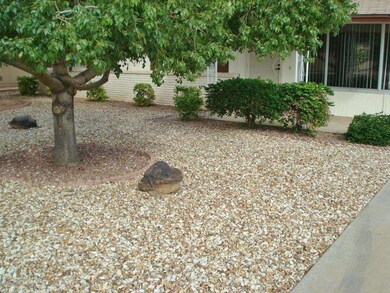 17221 N Jasmine Dr, Sun City, AZ 85373 - photo 2