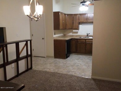 Dining area/kitchen