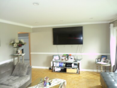 9920 Devonshire St, Westchester, IL 60154 - photo 3