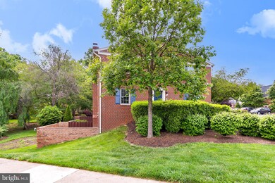 647 N Armistead St, Alexandria, VA 22312 - photo 3