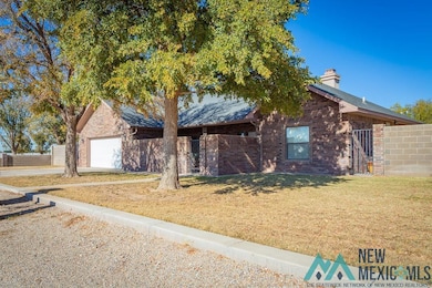 2602 Fairway Dr, Artesia, NM 88210 - photo 3