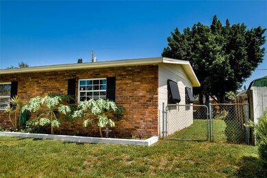 2106 25th Ave W, Bradenton, FL 34205 - photo 4