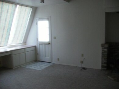 735 Azalea Dr, Grants Pass, OR 97526 - photo 5