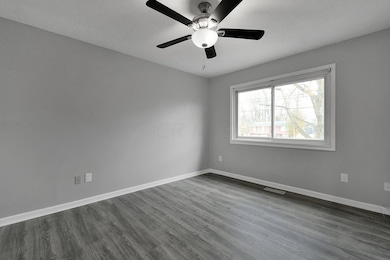 7-web-or-mls-3363-hines-rd