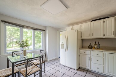 11 S Rindge Ave, Lexington, MA 02420 - photo 2