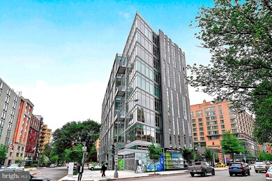 Residences at 22 West unit 3J, Washington, DC 20037 - photo 2