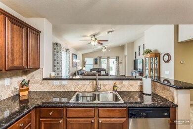 06 Kitchen