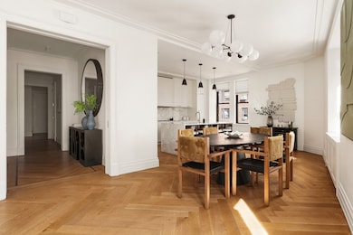 Astor unit 723, New York, NY 10023 - photo 3